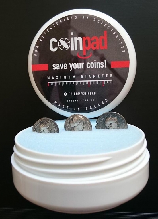 Coinpad 35mm mit Münzen